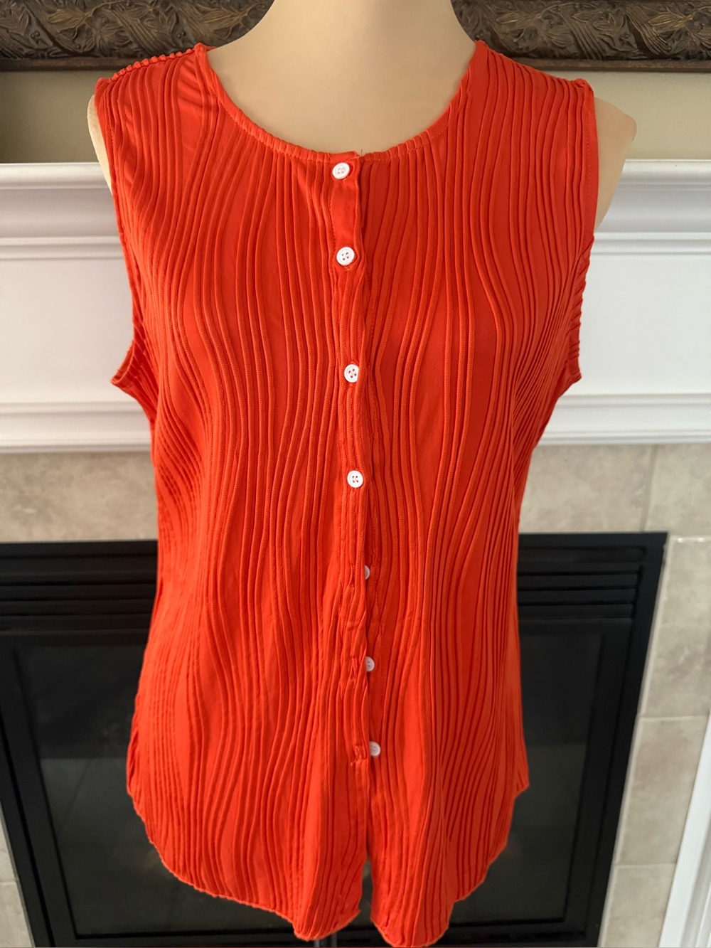 Women's XL Vest or Sleeveless Button Up Top Orange Soft Silk Feel Rippled Fabric